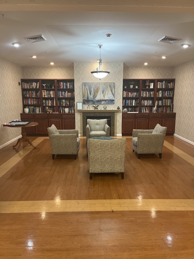 Royalton Manor, LLC nursing home in St Joseph, MI - Photo 4 of 5