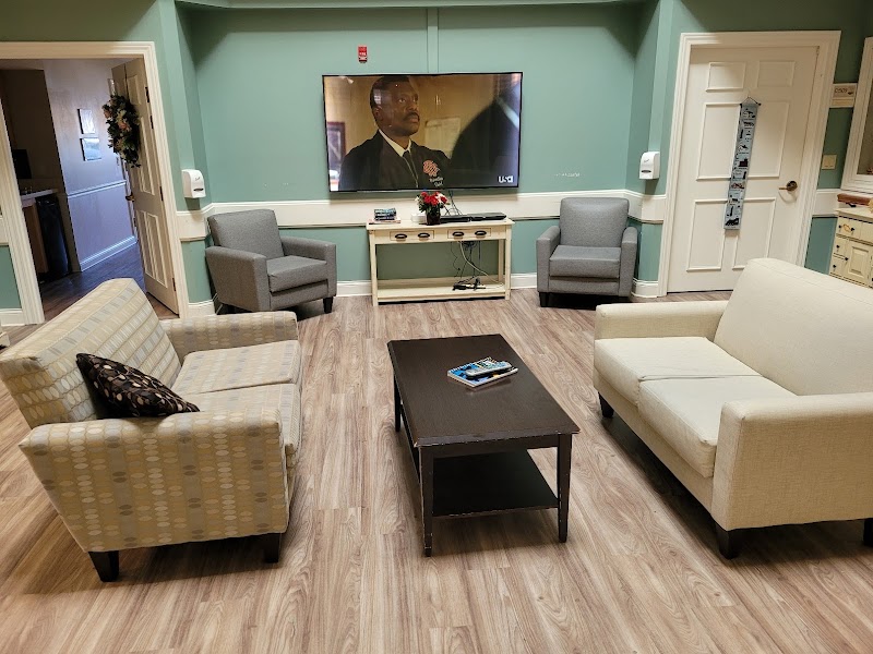 Caretel Inns of Tri-Cities nursing home in Bay City, MI - Photo 5 of 5