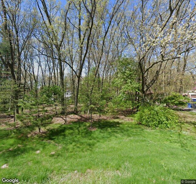 Plainwell Pines Nursing and Rehabilitation Communi nursing home in Plainwell, MI - Photo 2 of 2