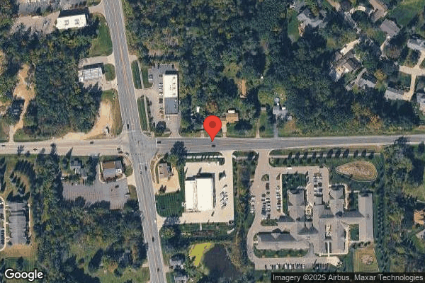 The Oaks at Woodfield nursing home in Grand Blanc, MI - Photo 1 of 5