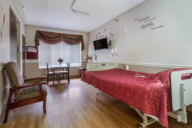 Mission Point Nursing & Physical Rehabilitation Ce nursing home in Beverly Hills, MI - Photo 2 of 5