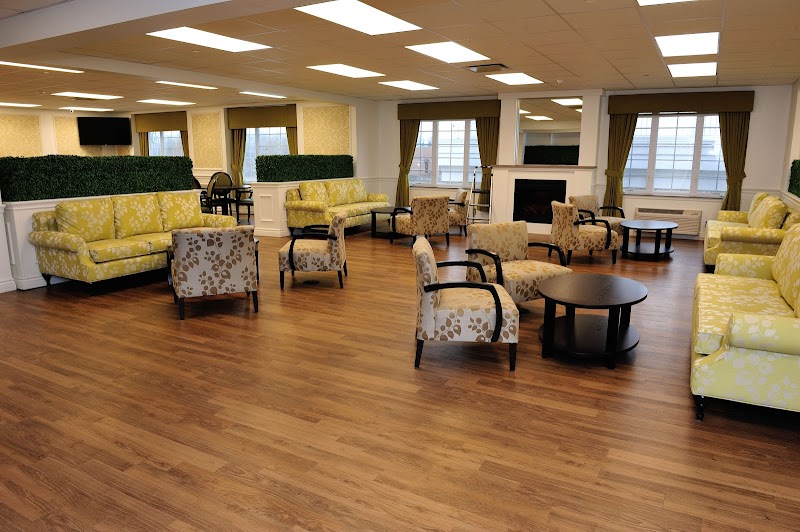 Maple Manor Rehab Center of Novi Inc nursing home in Novi, MI - Photo 4 of 10