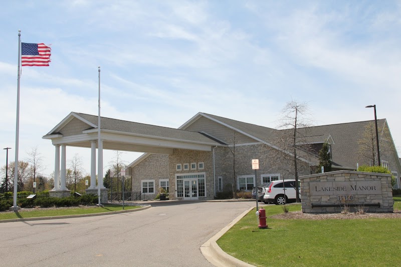 Lakeside Manor Nursing and Rehabilitation Center nursing home in Sterling Heights, MI - Photo 2 of 5