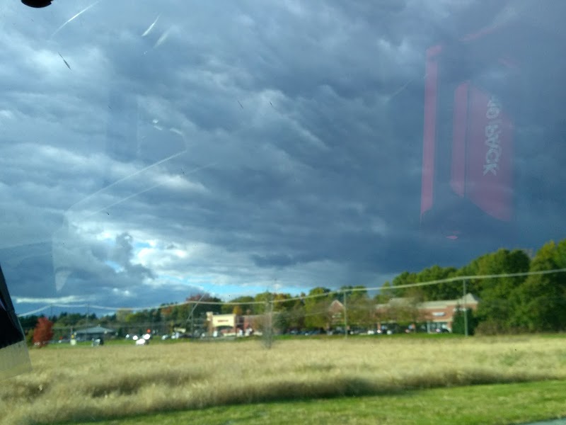 WellBridge of Clarkston nursing home in Clarkston, MI - Photo 4 of 5