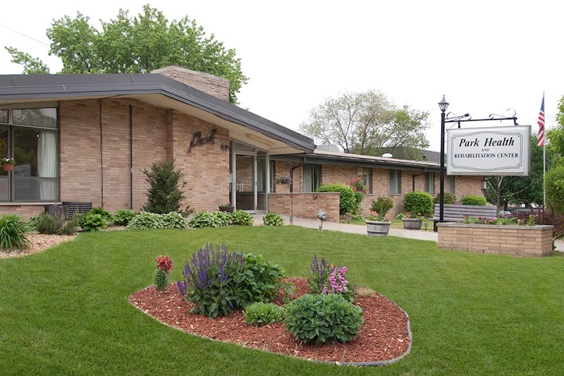 THE VILLAS AT THE PARK nursing home in SAINT LOUIS PARK, MN - Photo 3 of 5