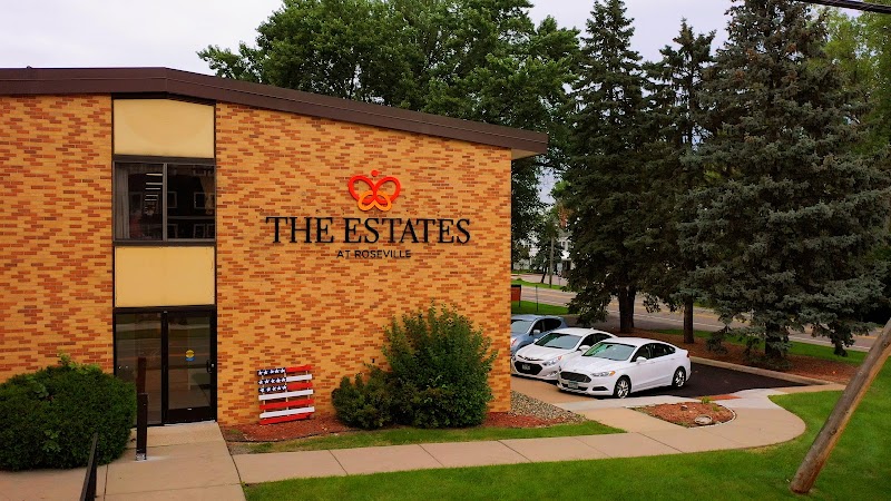 The Estates at Roseville LLC nursing home in ROSEVILLE, MN - Photo 3 of 5