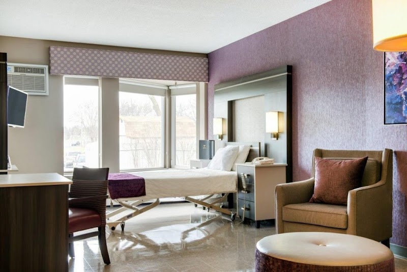 THE VILLAS AT ST LOUIS PARK nursing home in SAINT LOUIS PARK, MN - Photo 4 of 5