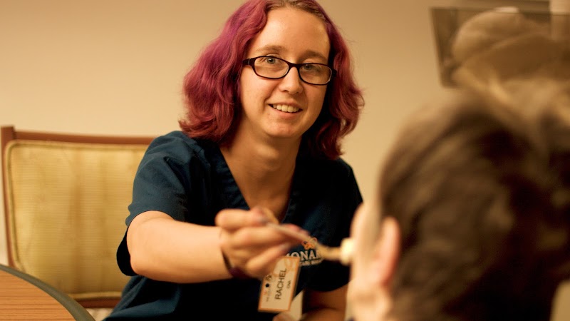 The Estates at Fridley LLC nursing home in FRIDLEY, MN - Photo 4 of 10