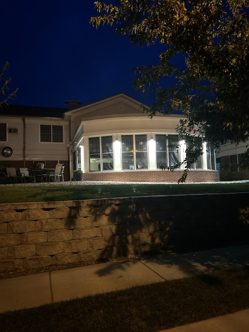 Essentia Health Oak Crossing nursing home in DETROIT LAKES, MN - Photo 4 of 7