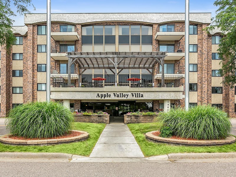 APPLE VALLEY VILLAGE HEALTH CARE CENTER nursing home in APPLE VALLEY, MN - Photo 5 of 10