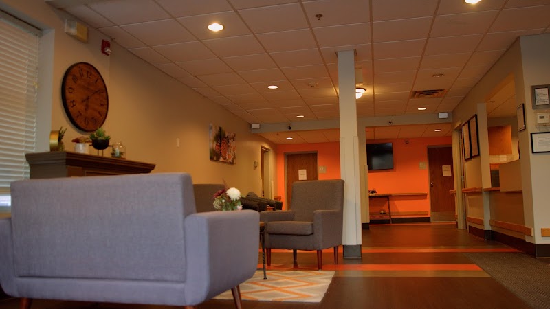 The Estates at Bloomington LLC nursing home in BLOOMINGTON, MN - Photo 3 of 5
