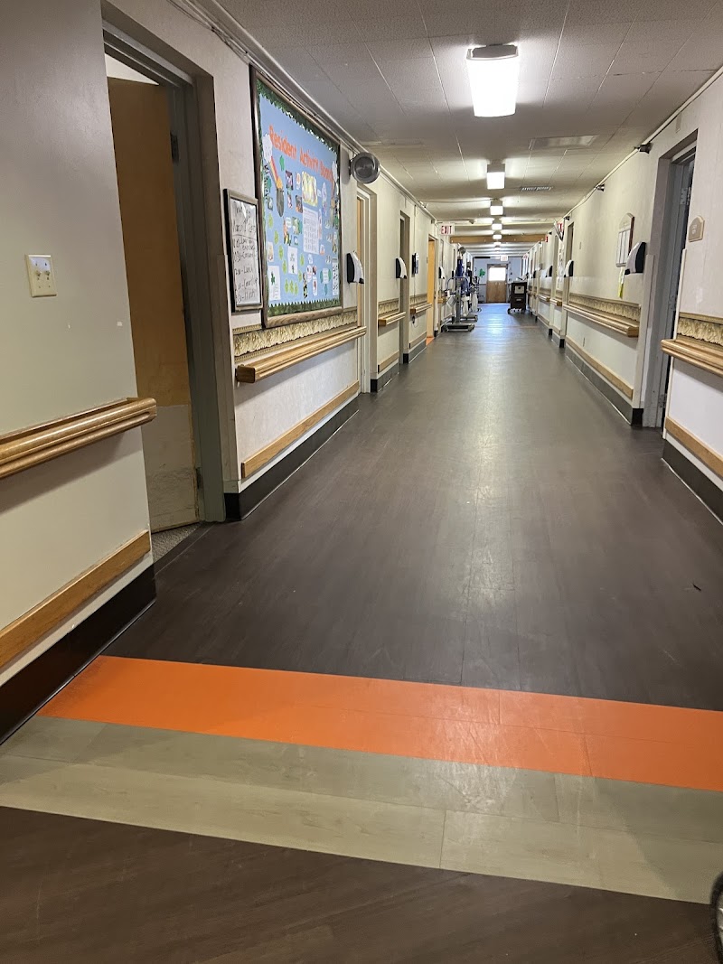 The Estates at Bloomington LLC nursing home in BLOOMINGTON, MN - Photo 4 of 5