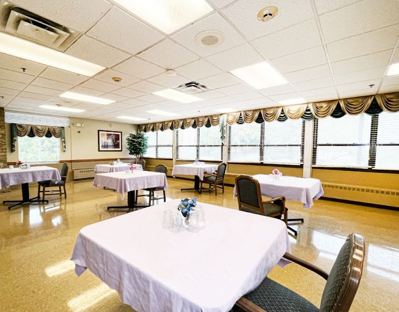 THE VILLAS AT ROSEVILLE nursing home in ROSEVILLE, MN - Photo 5 of 5