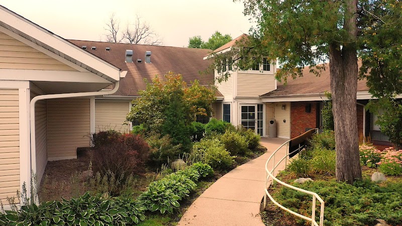 Parmly on the Lake LLC nursing home in CHISAGO CITY, MN - Photo 5 of 5