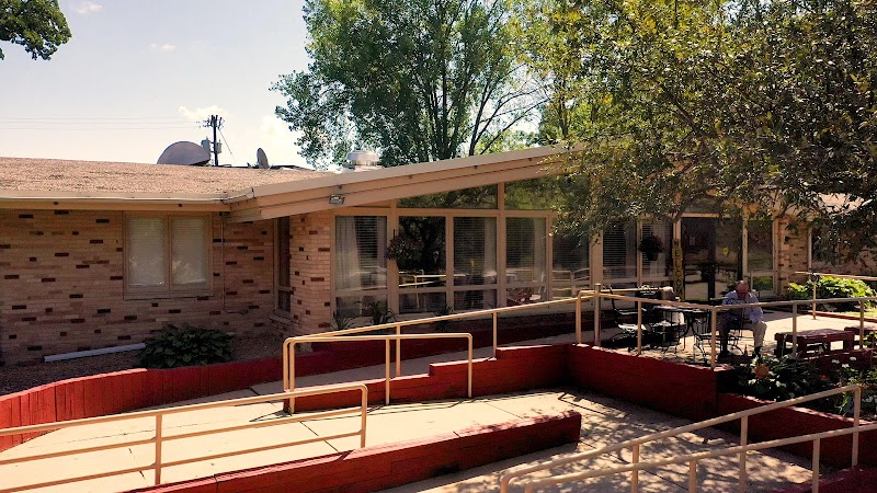 The Estates at Excelsior LLC nursing home in EXCELSIOR, MN - Photo 3 of 5