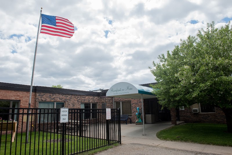 PELICAN VALLEY HEALTH CENTER nursing home in PELICAN RAPIDS, MN - Photo 2 of 3