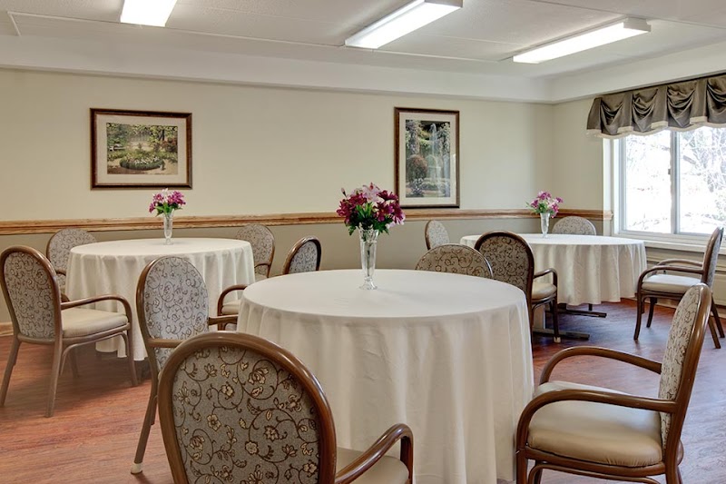THE VILLAS AT RICHFIELD nursing home in RICHFIELD, MN - Photo 4 of 5