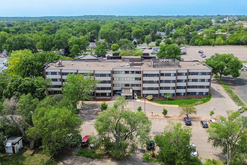 Augustana Chapel View Care Center nursing home in HOPKINS, MN - Photo 2 of 5