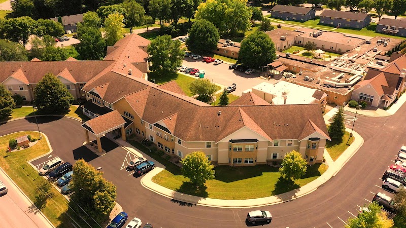 Laurels Peak Care & Rehabilitation Center nursing home in MANKATO, MN - Photo 2 of 5