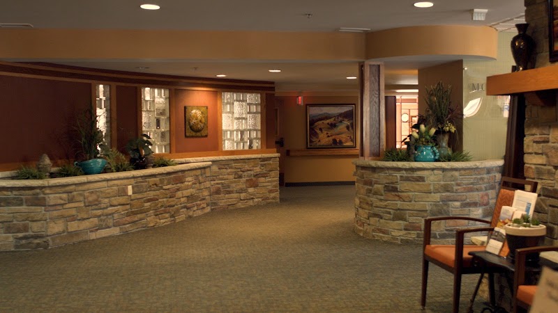 Laurels Peak Care & Rehabilitation Center nursing home in MANKATO, MN - Photo 4 of 5
