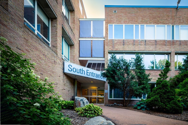 Courage Kenny Rehabilitation Institutes Trp nursing home in GOLDEN VALLEY, MN - Photo 3 of 10