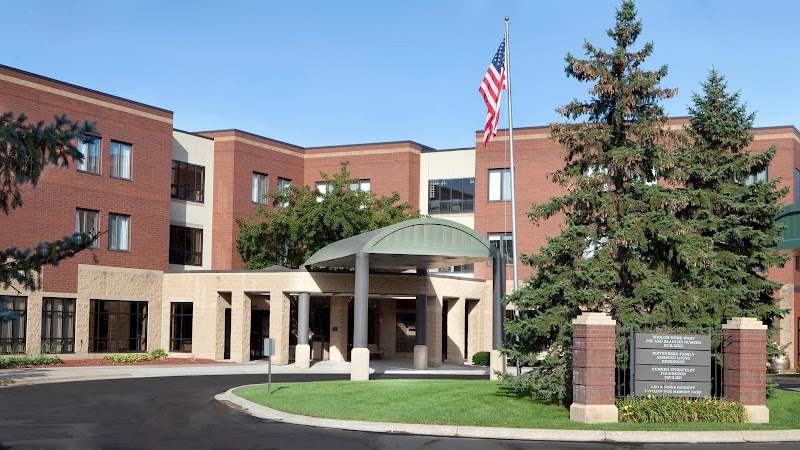 Sholom Home West nursing home in SAINT LOUIS PARK, MN - Photo 2 of 10