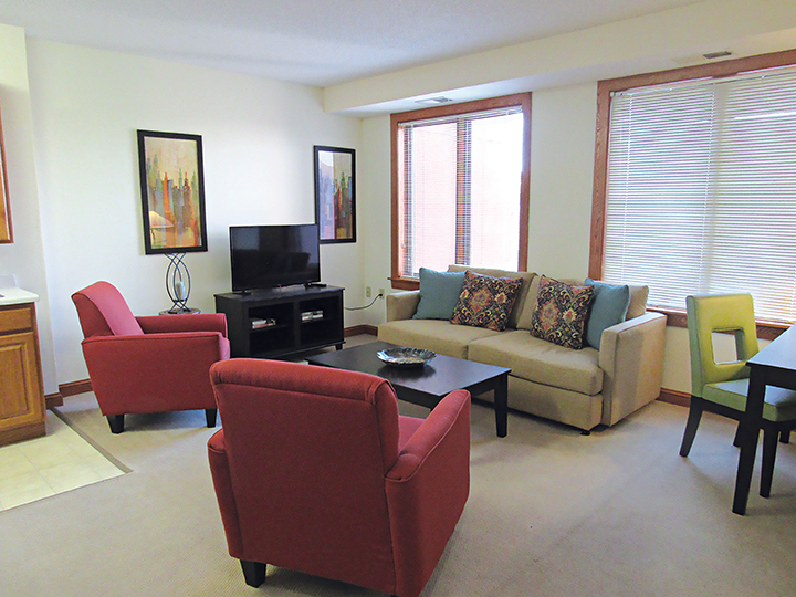 Sholom Home West nursing home in SAINT LOUIS PARK, MN - Photo 4 of 10