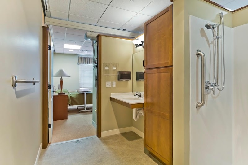 St Therese Of Woodbury Llc nursing home in WOODBURY, MN - Photo 4 of 10