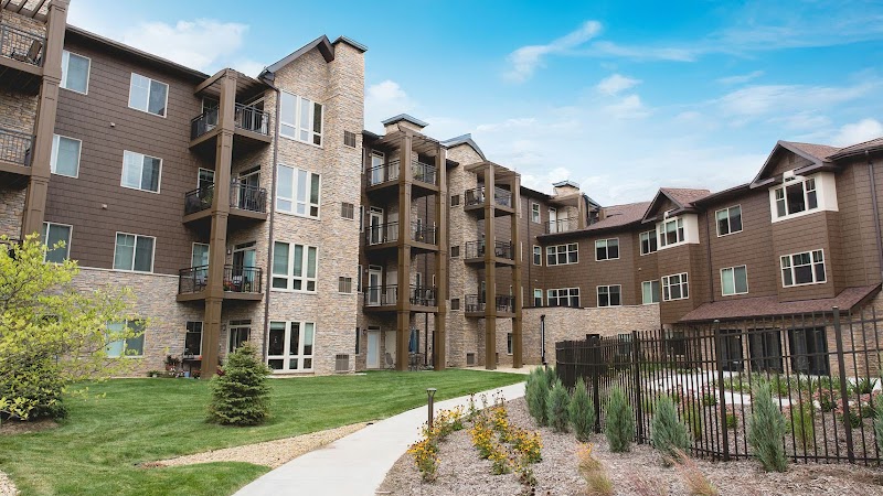 St Therese Of Woodbury Llc nursing home in WOODBURY, MN - Photo 5 of 10