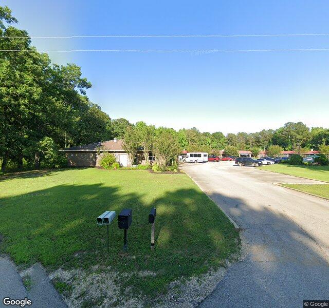 TUPELO NURSING AND REHABILITATION CENTER nursing home in TUPELO, MS - Photo 2 of 2