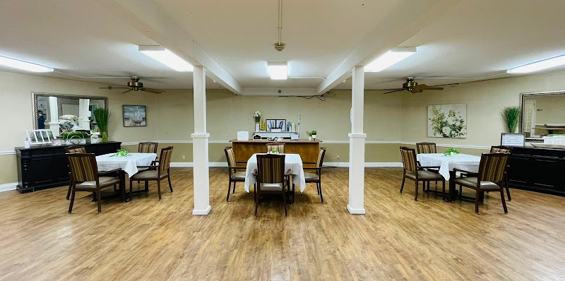 THE BLUFFS REHABILITATION AND HEALTHCARE CENTER nursing home in VICKSBURG, MS - Photo 2 of 5