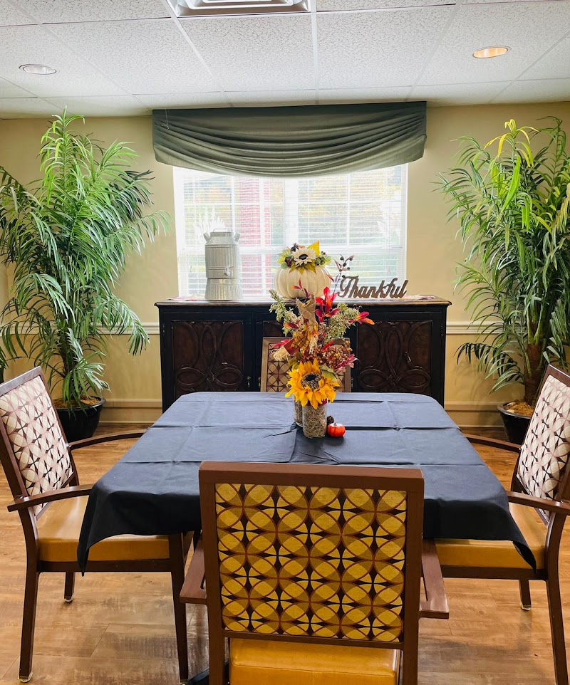 WOODLANDS REHABILITATION AND HEALTHCARE CENTER nursing home in CLINTON, MS - Photo 4 of 5