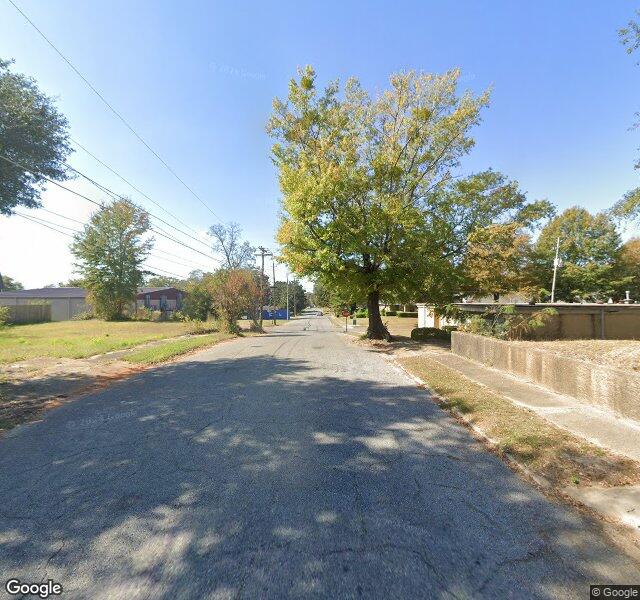 QUEEN CITY NURSING CENTER nursing home in MERIDIAN, MS - Photo 2 of 2