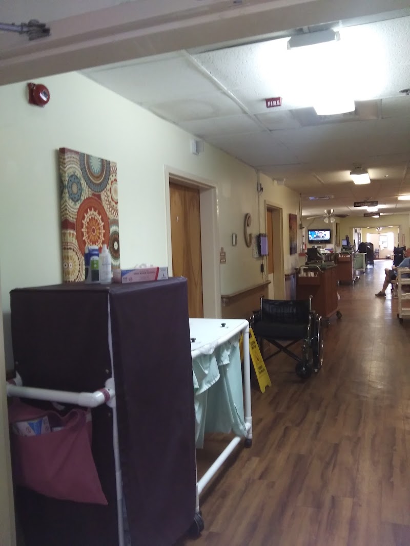 DIVERSICARE OF BROOKHAVEN nursing home in BROOKHAVEN, MS - Photo 2 of 4