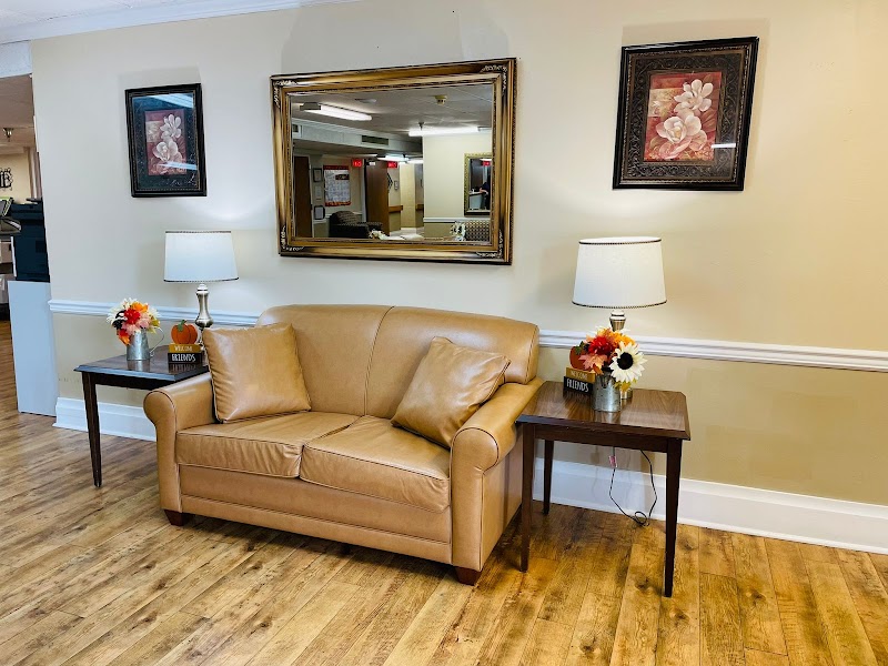 NATCHEZ REHABILITATION AND HEALTHCARE CENTER nursing home in NATCHEZ, MS - Photo 4 of 10