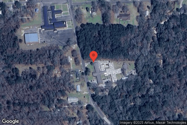 COLUMBIA REHABILITATION AND HEALTHCARE CENTER nursing home in COLUMBIA, MS - Photo 1 of 9