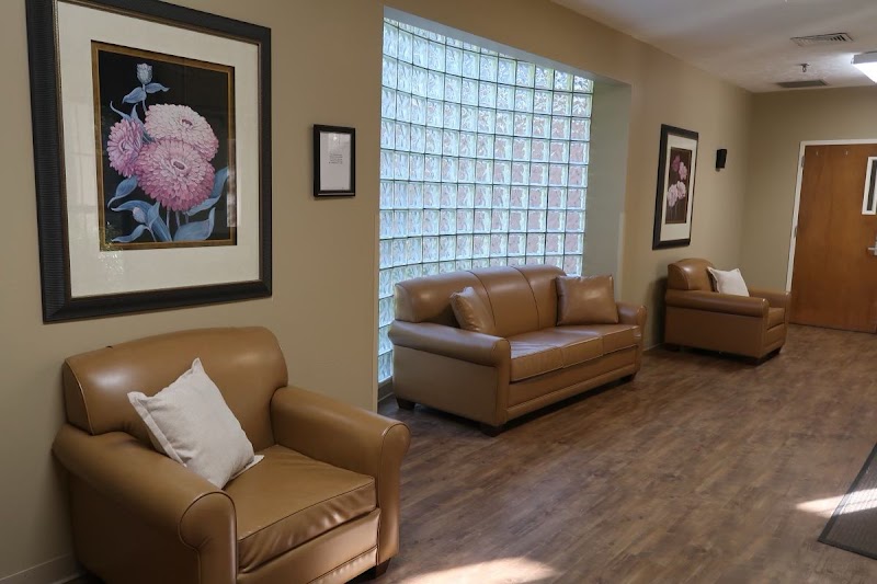 COLUMBIA REHABILITATION AND HEALTHCARE CENTER nursing home in COLUMBIA, MS - Photo 4 of 9