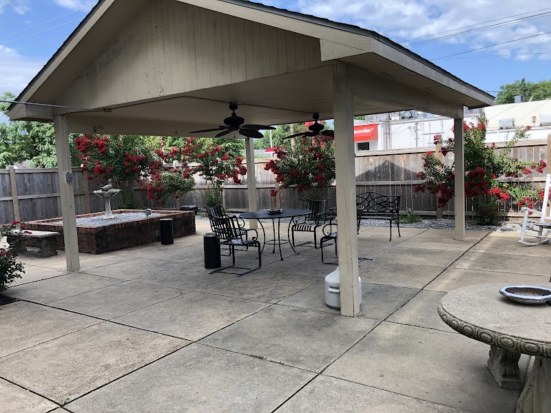 MS CARE CENTER OF GREENVILLE nursing home in GREENVILLE, MS - Photo 5 of 6