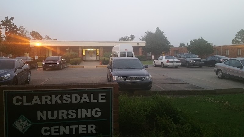 CLARKSDALE NURSING CENTER nursing home in CLARKSDALE, MS - Photo 2 of 5