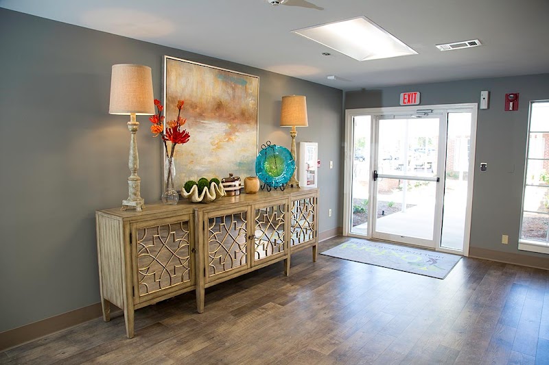 OXFORD HEALTH & REHAB CENTER nursing home in OXFORD, MS - Photo 5 of 5