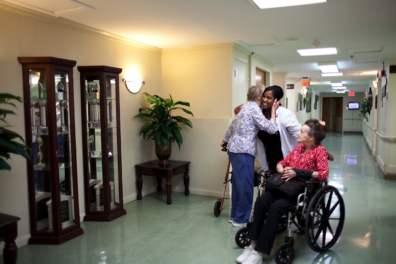 PINE VIEW HEALTH AND REHABILITATION CENTER nursing home in WAYNESBORO, MS - Photo 4 of 5