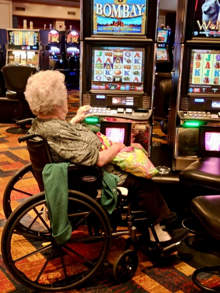 COPIAH LIVING CENTER nursing home in CRYSTAL SPRINGS, MS - Photo 4 of 5