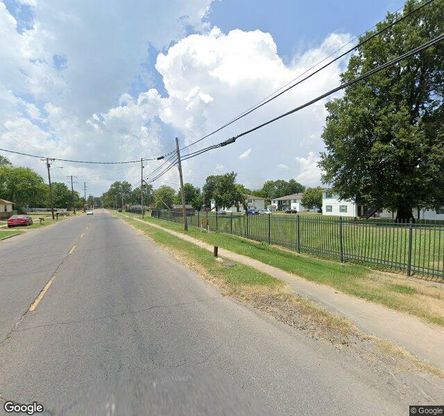 LEGACY MANOR NURSING AND REHABILITATION nursing home in GREENVILLE, MS - Photo 2 of 2