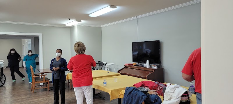 VINEYARD COURT NURSING CENTER nursing home in COLUMBUS, MS - Photo 4 of 5