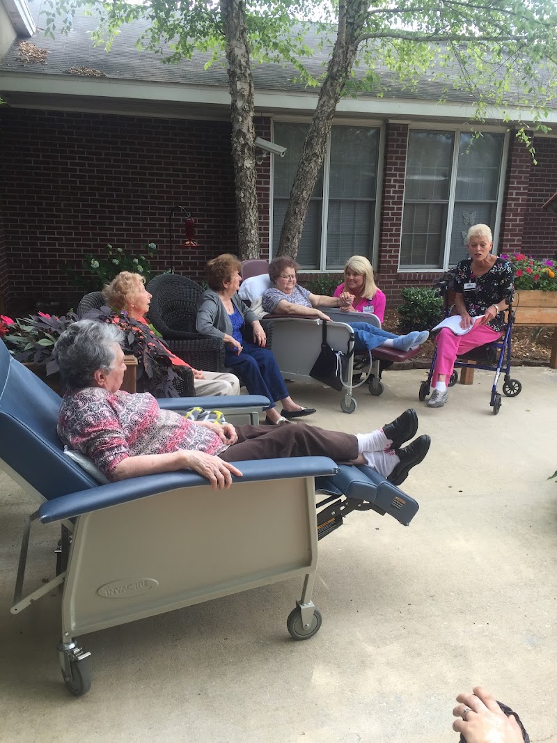 COMFORT CARE NURSING CENTER nursing home in LAUREL, MS - Photo 4 of 5