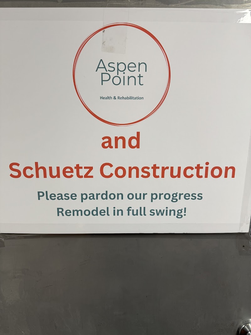 ASPEN POINT HEALTH AND REHABILITATION nursing home in SAINT CHARLES, MO - Photo 3 of 5