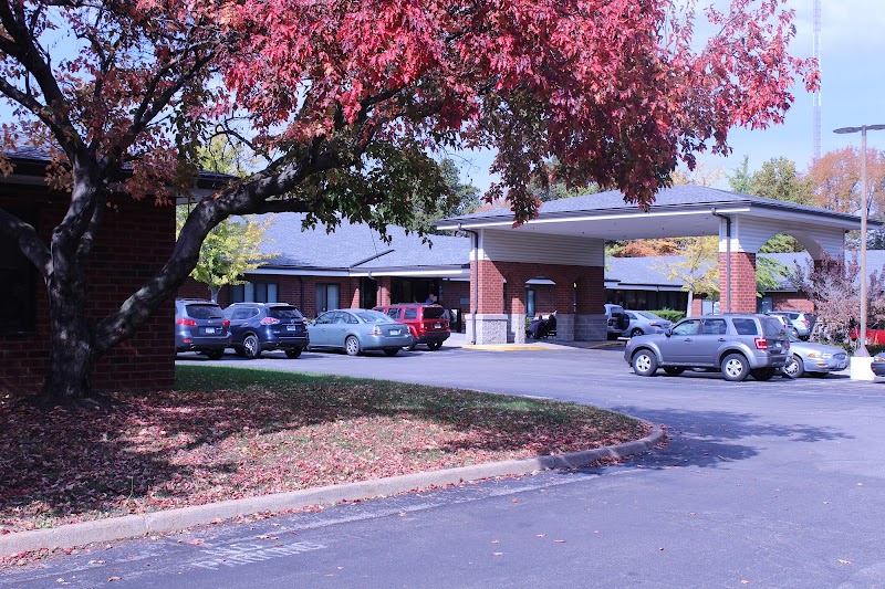 MARY, QUEEN AND MOTHER CENTER nursing home in SHREWSBURY, MO - Photo 2 of 5