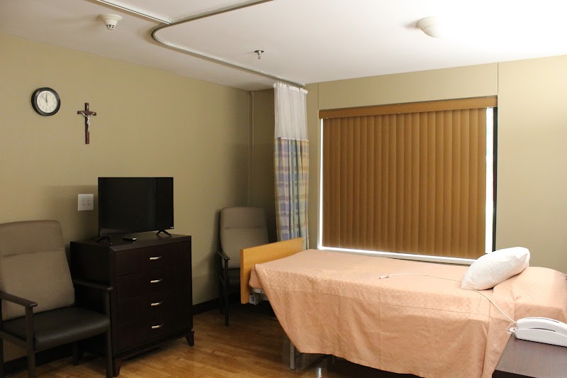 MARY, QUEEN AND MOTHER CENTER nursing home in SHREWSBURY, MO - Photo 4 of 5