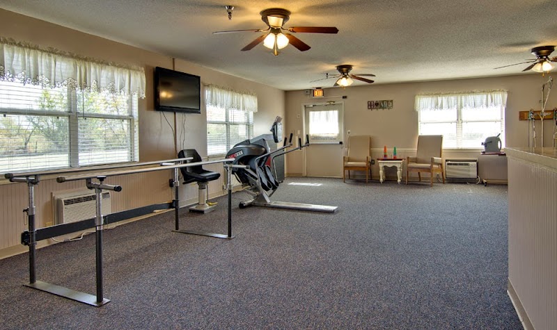 PIONEER SKILLED NURSING CENTER nursing home in MARCELINE, MO - Photo 4 of 5