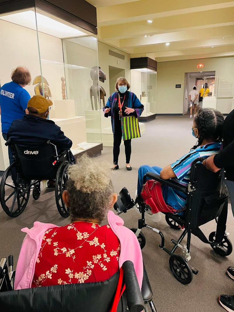 CHRISTIAN EXTENDED CARE & REHABILITATION nursing home in SAINT LOUIS, MO - Photo 4 of 10